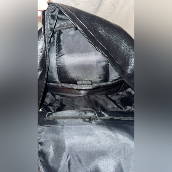 Black Backpack - Picture 4 of 4